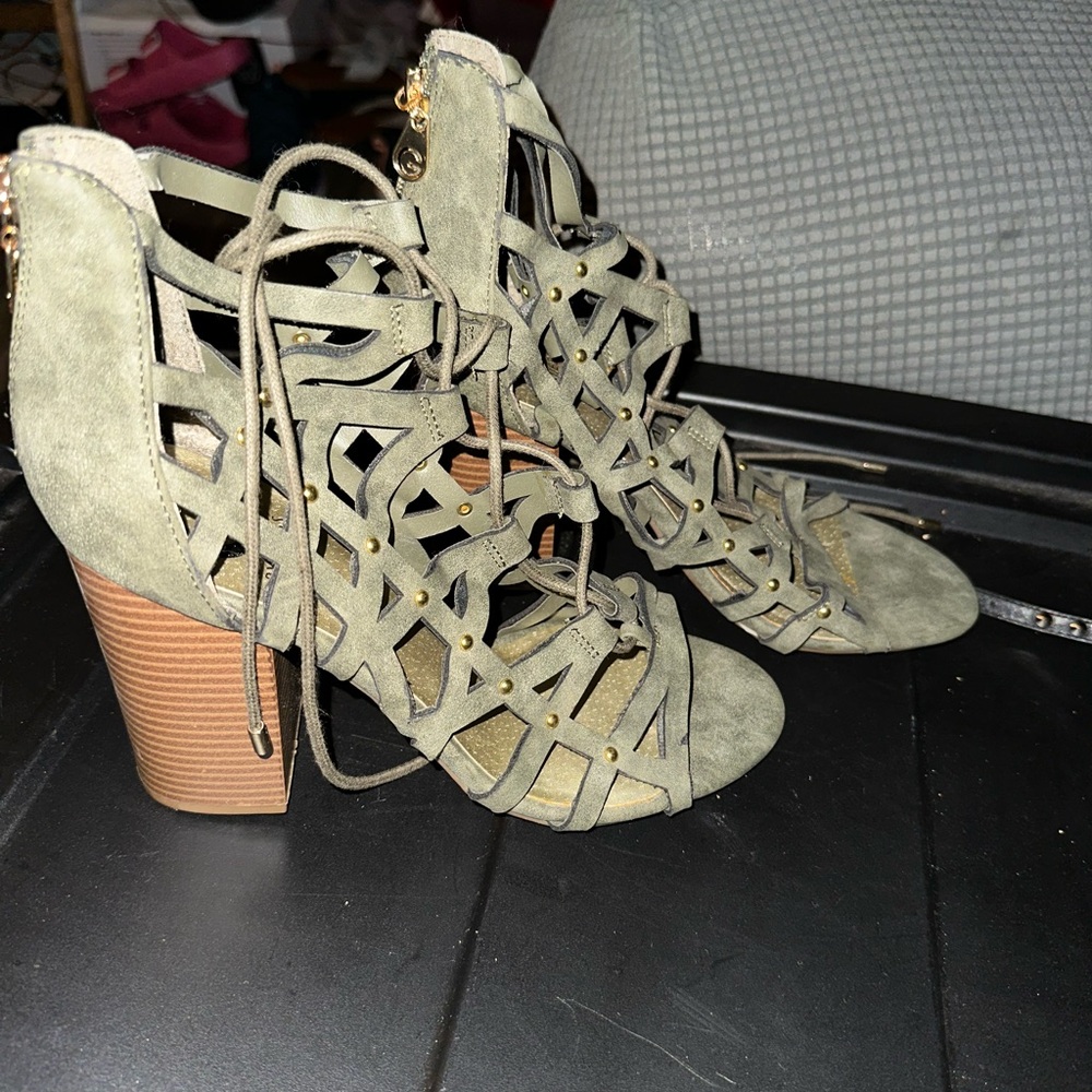 Women's Olive Lace-Up Heeled Sandals